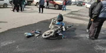 Repartidor termina gravemente lesionado