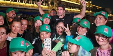 El tamaulipeco Eduardo Verástegui estrena docuserie y va por 1 millón de firmas para ser independiente