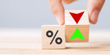 Tasa de desempleo bajó a 2.7%