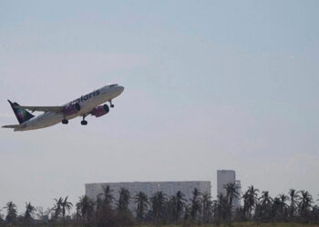 Acapulco no tendrá vuelos internacionales hasta 2024