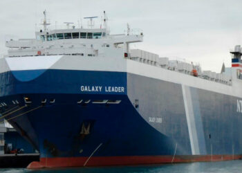 Confirma SRE dos mexicanos en barco secuestrado en el Mar Rojo