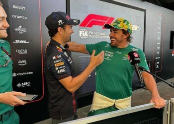 Checo Pérez y Fernando Alonso regresan la emoción a la Fórmula 1