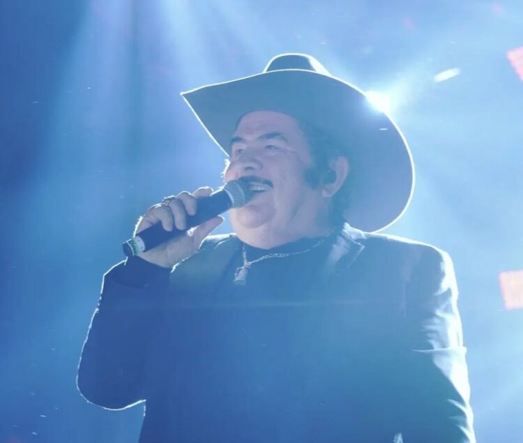 Conoce al cantante de musica norteña Eliseo Robles