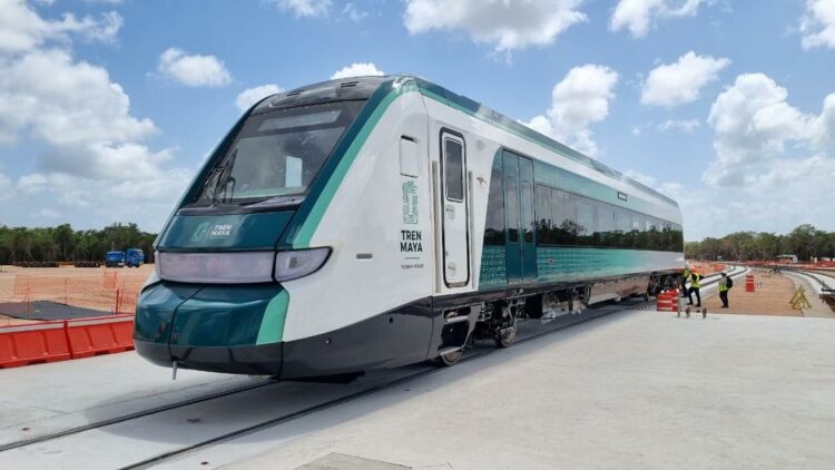 AMLO inaugura primer tramo del Tren Maya