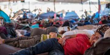 migrantes varados en Juárez