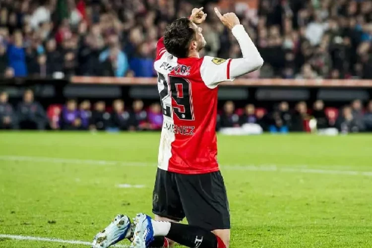 Santiago Giménez, el mexicano más valioso en la historia