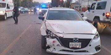 Encontronazo en la calle 8 deja lesionados