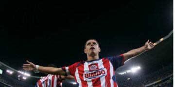 Chicharito Hernández regresa a Chivas