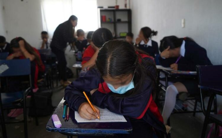Escuelas de la frontera suspenden clases por la helada