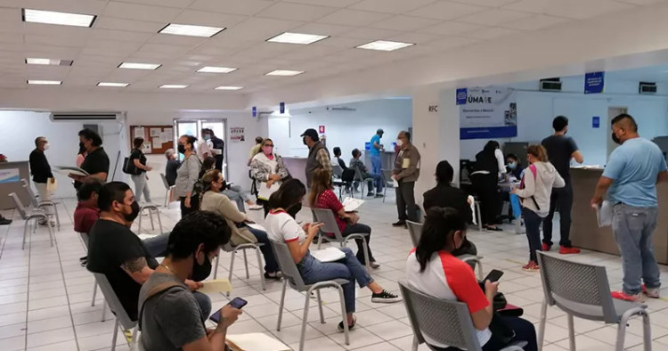 Saturadas oficinas fiscales