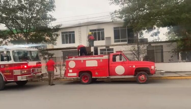 Corto circuito provoca incendio en la colonia Morelos