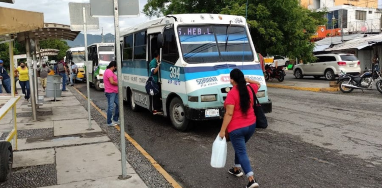 mal estado del transporte público