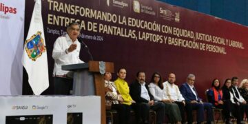 Entregan nombramientos a 3 mil maestros tamaulipecos