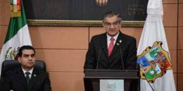 Convoca gobernador a implementar justicia eficaz, cercana y transparente