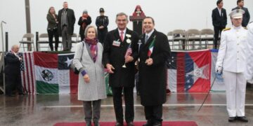 Refrendan lazos de hermandad los dos Laredos