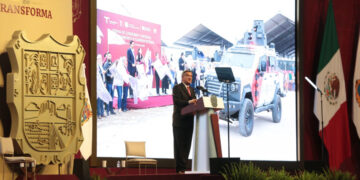 Rinde Américo su Segundo Informe de Gobierno