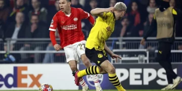 PSV y Dortmund pactan empate en noche de Champions