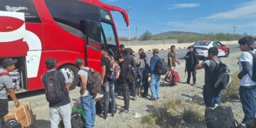 Autobús se avería sobre Carretera Victoria-Monterrey