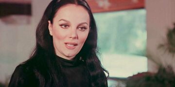 Quien es Sasha Montenegro: Actriz y vedette italomexicana