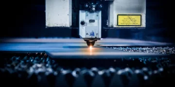 Medidas de protección al trabajar con una cortadora láser de metal