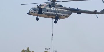 Helicóptero ayudará a darle fin al incendio en la sierra