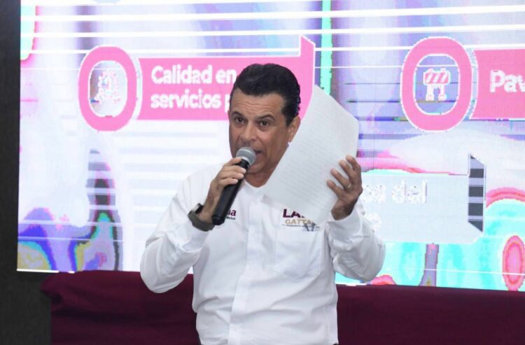 Presenta Lalo Gattás informe de acciones y propuestas de campaña.