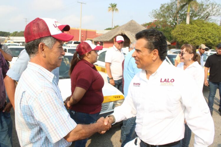 Transportistas toman la ruta del triunfo, Todos con Lalo.