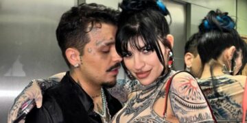 Christian-Nodal-defiende