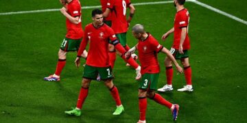 Cristiano y Pepe hacen historia con Portugal