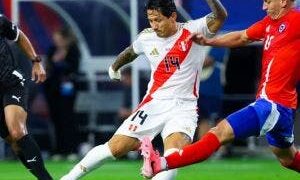 Perú y Chile empatan sin goles en un partido para el olvido