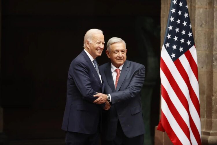 AMLO-recibe-llamada-de-Biden