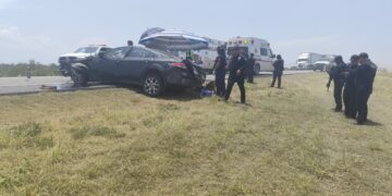 Encontronazo con patrulla de Guardia Estatal deja una mujer sin vida