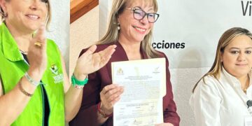 Blanca Anzaldúa recibió constancia de mayoría de votos, misma que la convierte en ganadora del distrito XlV