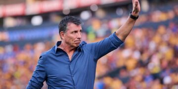 Siboldi niega haberle filtrado información a Monterrey