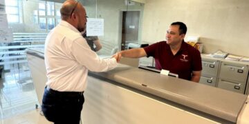 Realiza secretario general de Gobierno supervisión en Registro Civil e Instituto Registral y Catastral durante periodo vacacional