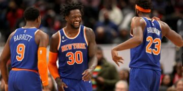 Los Fanáticos de los Knicks Esperan el Calendario de Partidos: ¡La Emoción Está en el Aire!