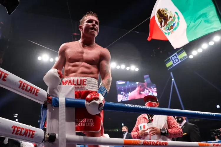 Canelo Álvarez promete ‘la golpiza de su vida’ para Edgar Berlanga