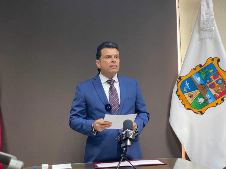 Anuncia Lalo Gattas que mantendrá mismo Gabinete