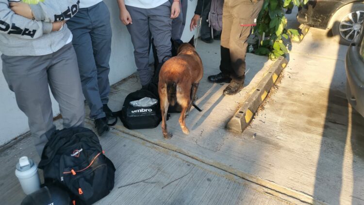 «Operativo de Mochila» sorprende a estudiantes del ITACE