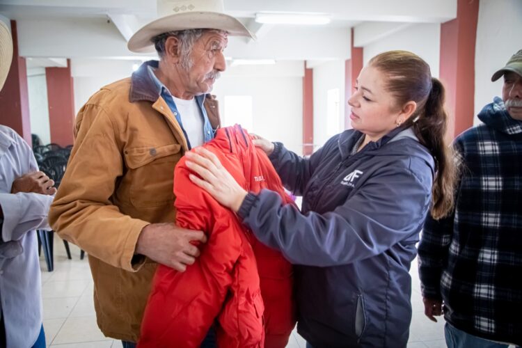 Abriga DIF Tamaulipas a familias vulnerables ante las bajas temperaturas