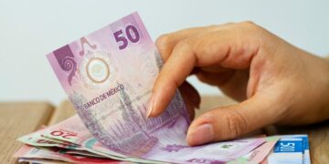 el-salario-minimo-2025-sera-de-8400-pesos-al-mes