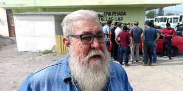 Paro de transporte público termina tras acuerdo en Tránsito y Vialidad