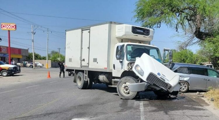 Pierden la vida dos personas abordo de motocicleta
