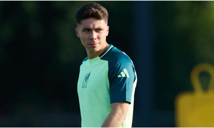 Rodrigo Huescas titular en Copenhague pese a polémica por exceso de velocidad