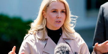 La Casa Blanca da marcha atrás: México y Canadá se libran de aranceles del 10%