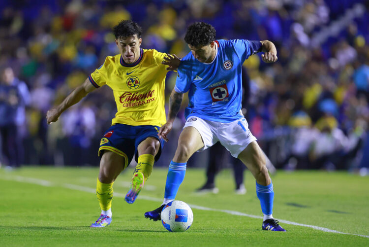 América y Cruz Azul empatan sin goles en un Clásico Joven lleno de emoción