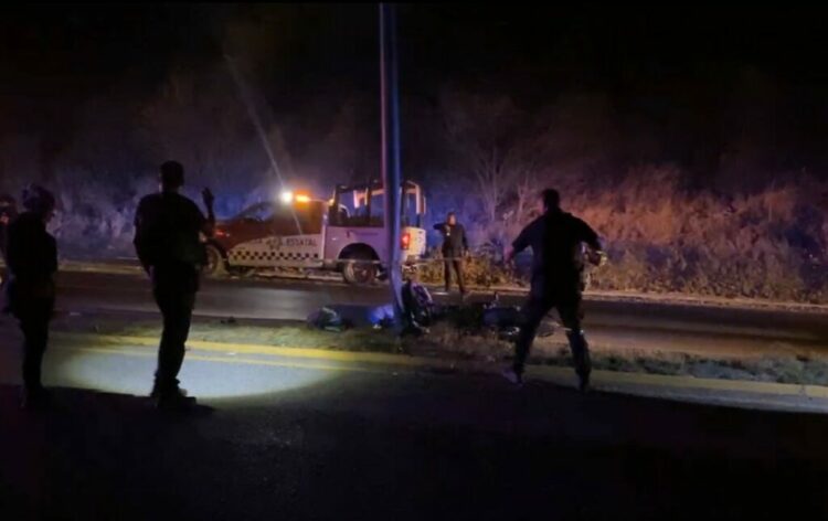 Motociclista Fallece al Chocar contra Luminaria en Lib Naciones Unidas