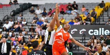 Vence Corre Basket Femenil en el segundo juego a Fuerza Regia 86-77