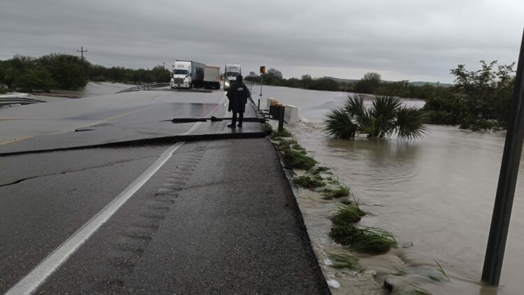 Cierran la Zaragoza-González tras daños por tormenta Barry