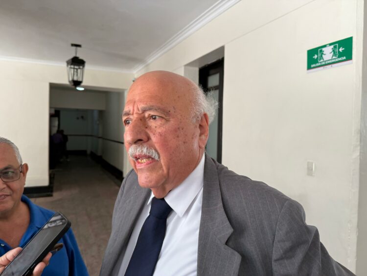 Hospital General: abasto del 80 % y escasez de subespecialistas